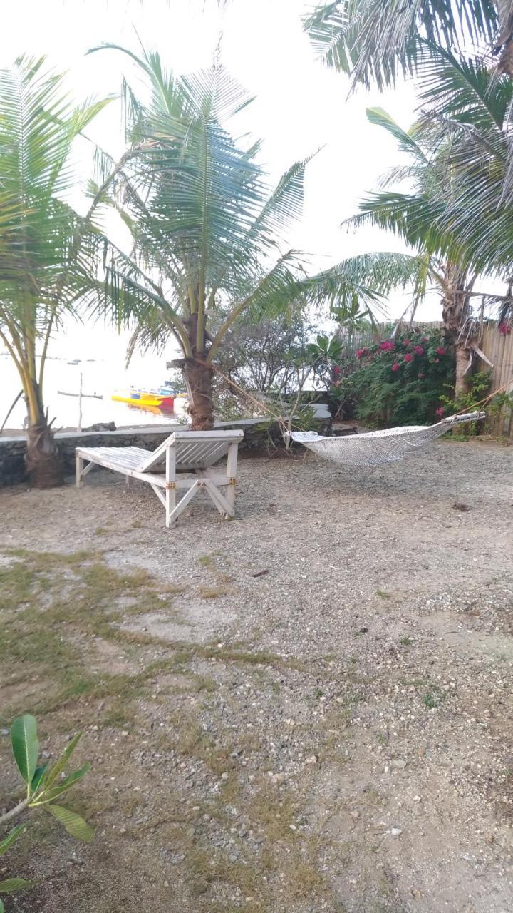 John Lhea Beach Cottages Siquijor Exterior photo